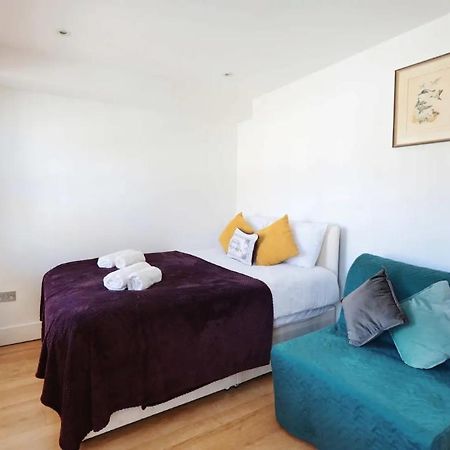 Lovely Private Bedrooms In Euston, Central London Eksteriør bilde